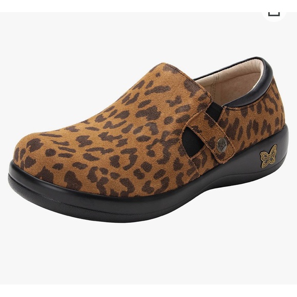 alegria leopard print clogs